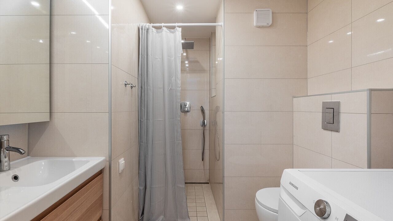Photo of Bathroom in Nepszinhaz negyed