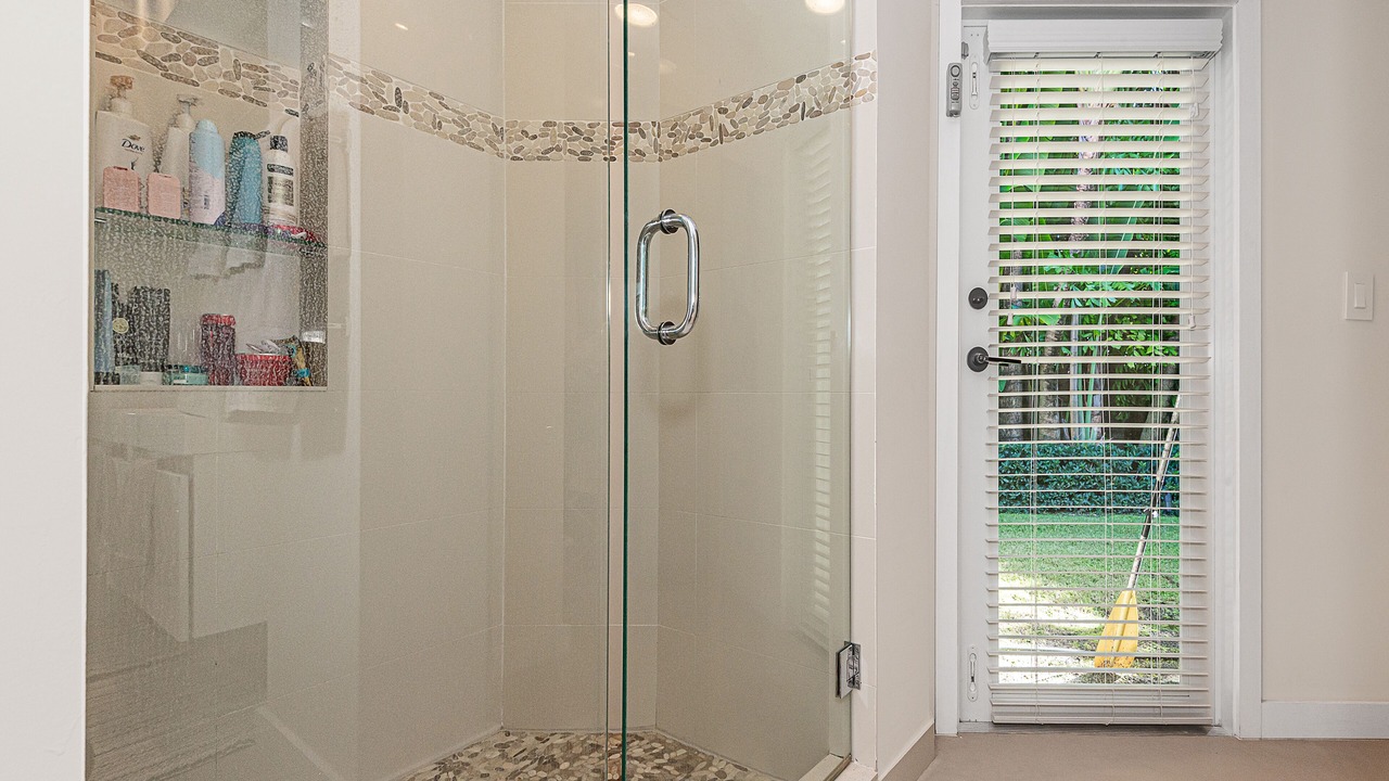 Photo of Bathroom in Key Biscayne