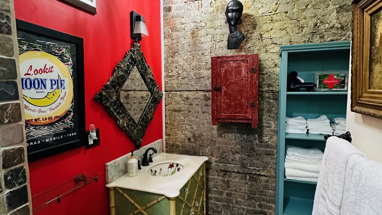 Photo of Bathroom in Central Business District