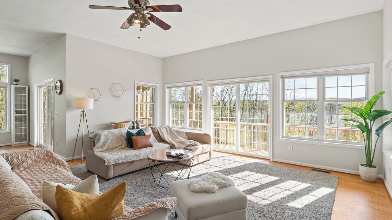 Photo of Bedroom in Conesus