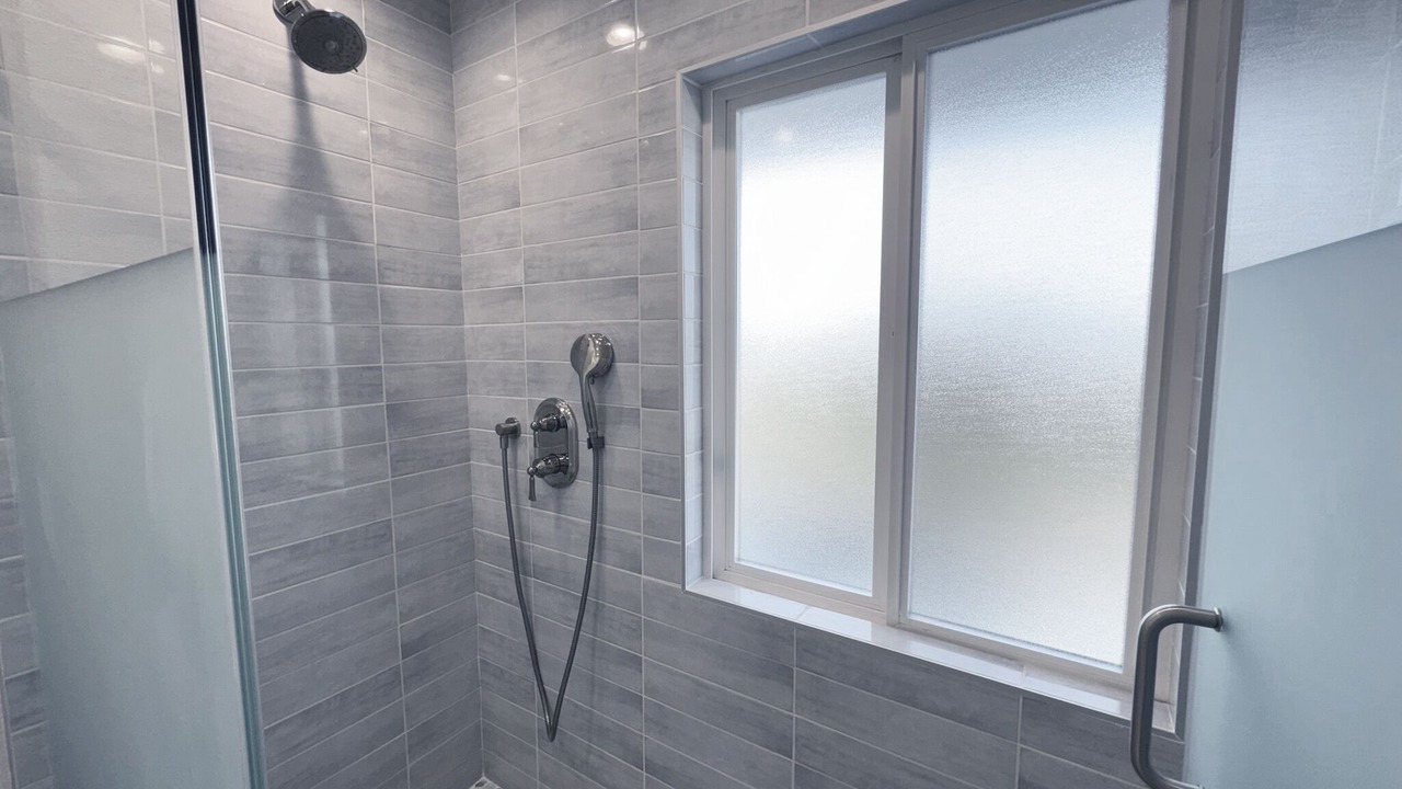 Photo of Bathroom in Woodland Hills