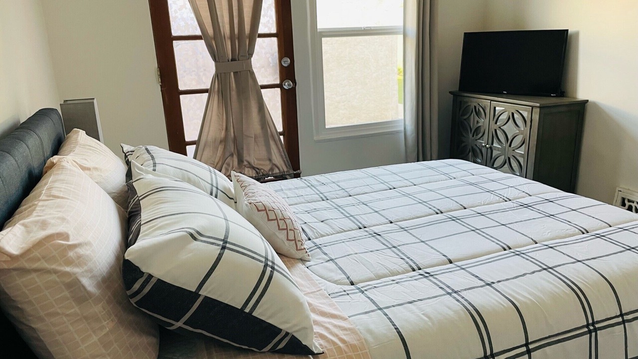 Photo of Bedroom in Melrose