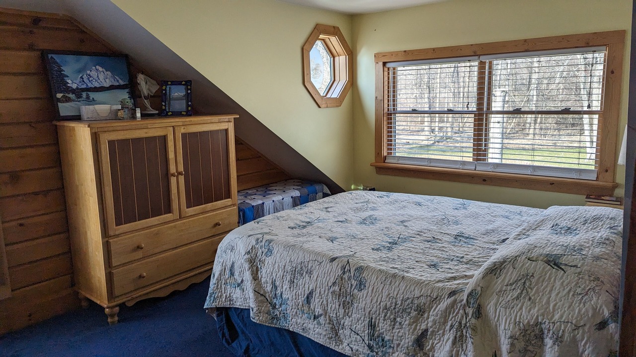 Photo of Bedroom in Athol Springs