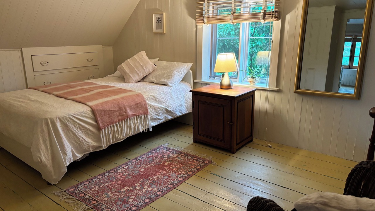 Photo of Bedroom in Saint-Antoine-de-l'Isle-aux-Grues