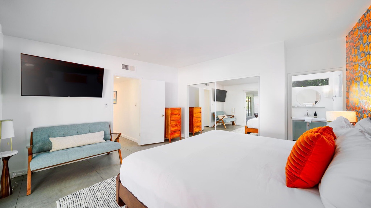Photo of Bedroom in Desert Park Estates