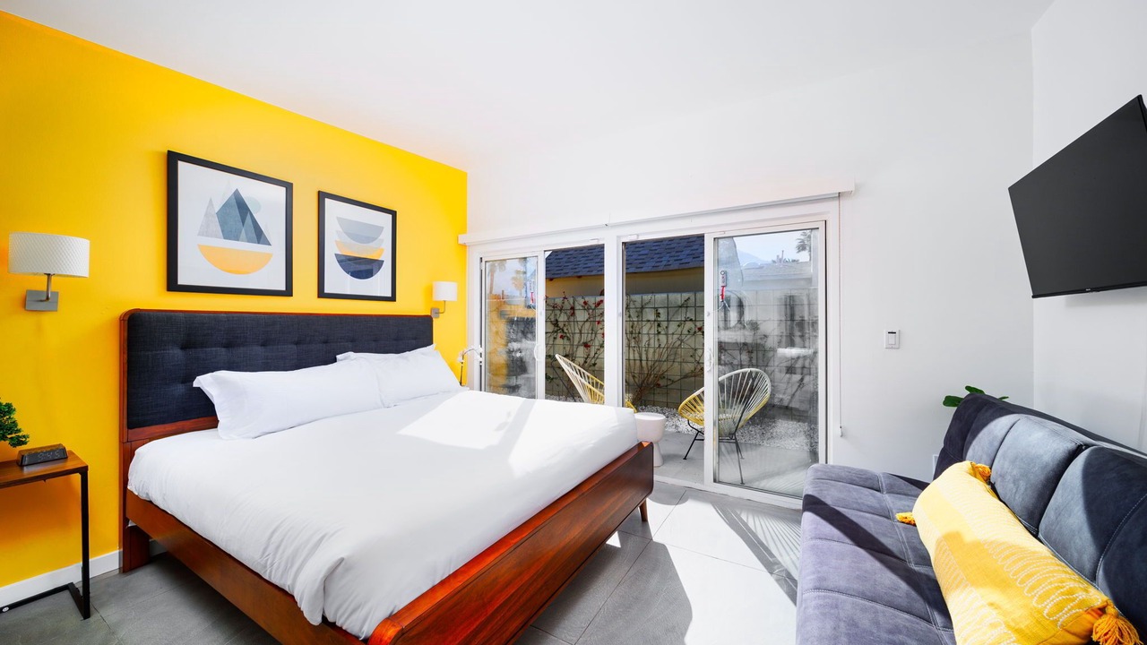 Photo of Bedroom in Desert Park Estates