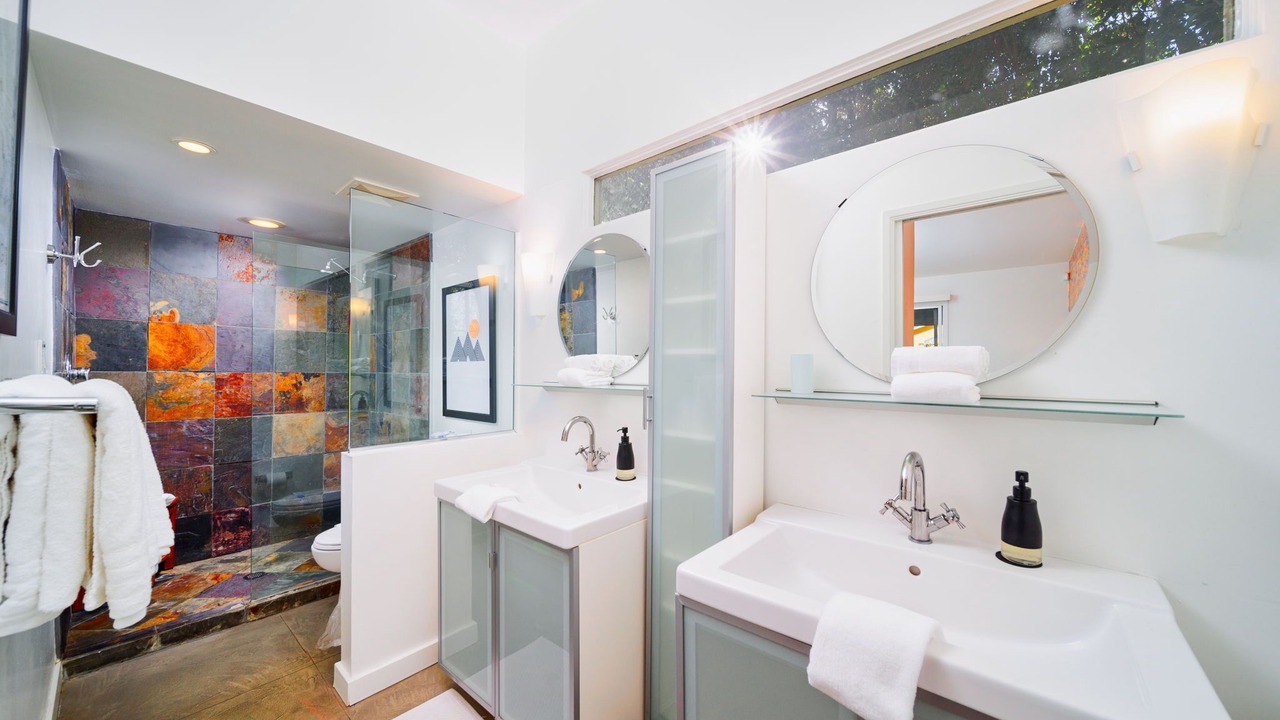 Photo of Bathroom in Desert Park Estates