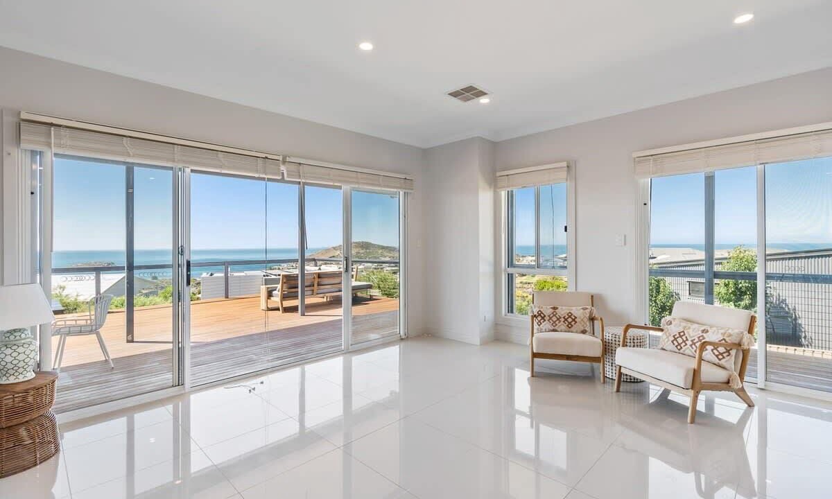 Photo of Livingroom in Encounter Bay