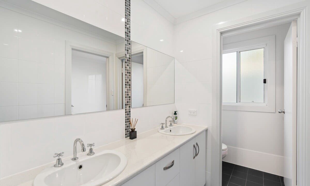 Photo of Bathroom in Encounter Bay