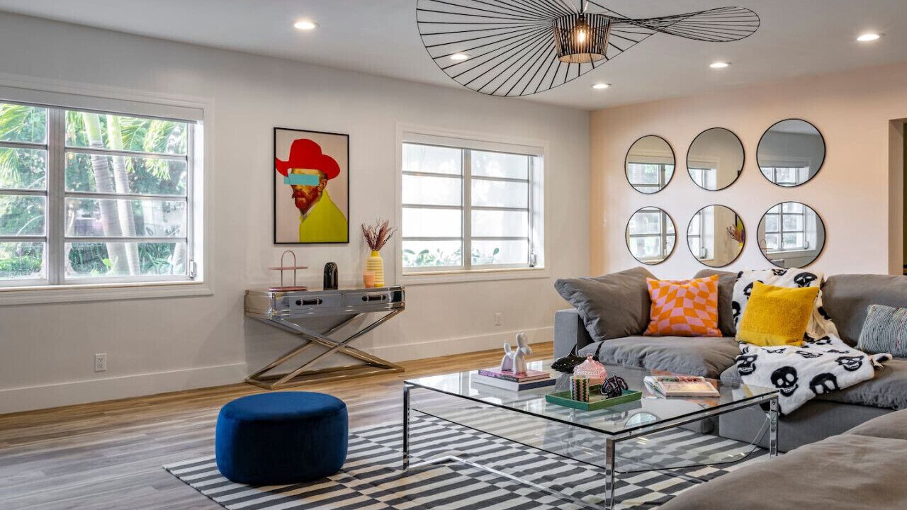 Photo of Livingroom in Golden Glades