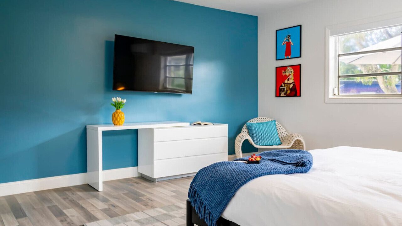Photo of Bedroom in Golden Glades