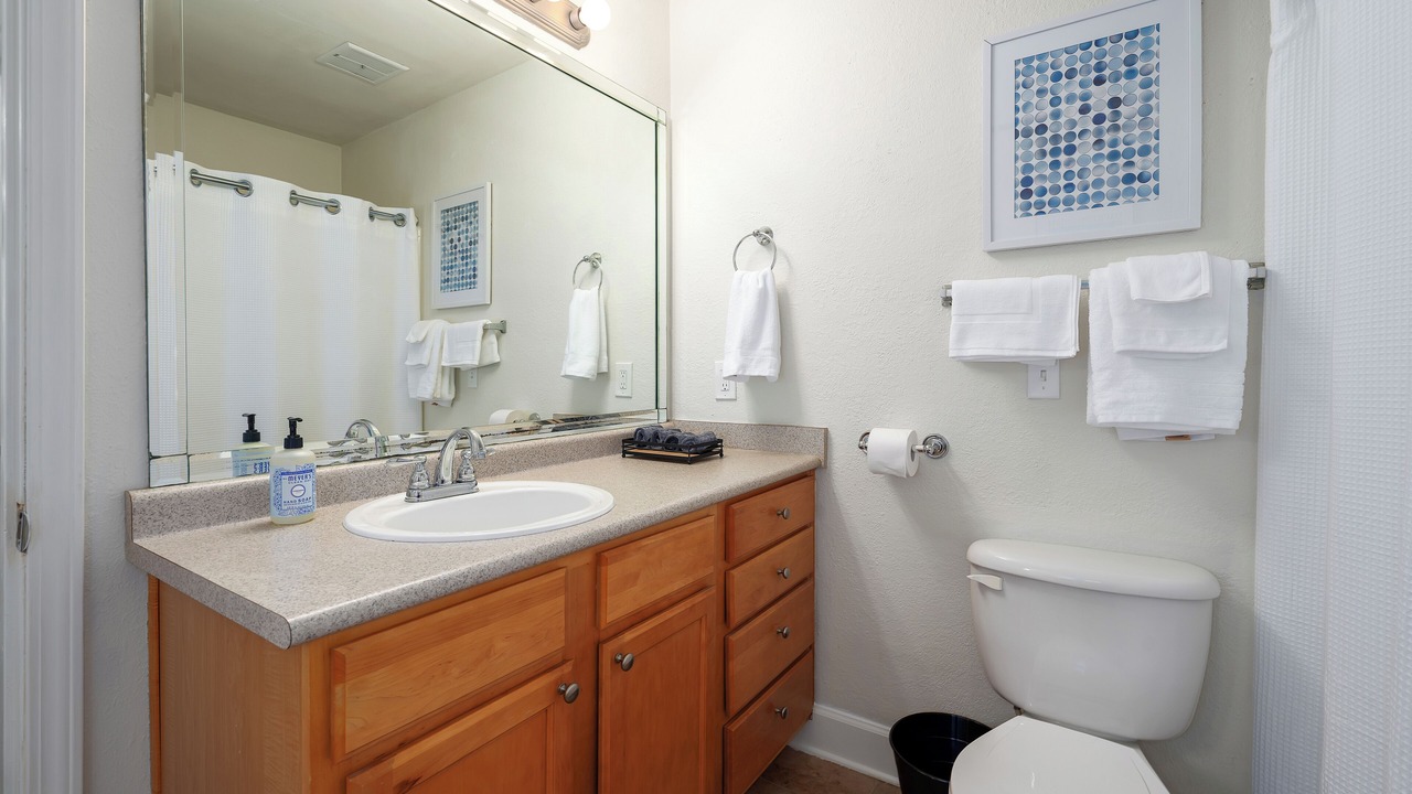 Photo of Bathroom in Meadowbrook