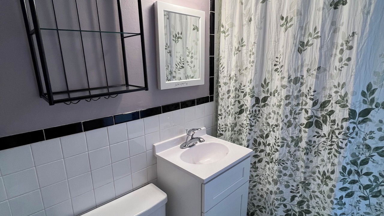 Photo of Bathroom in Ocean Grove