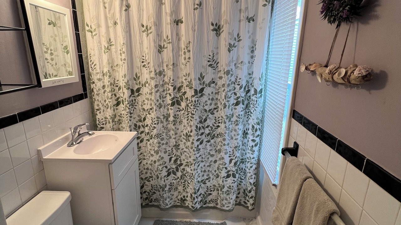 Photo of Bathroom in Ocean Grove