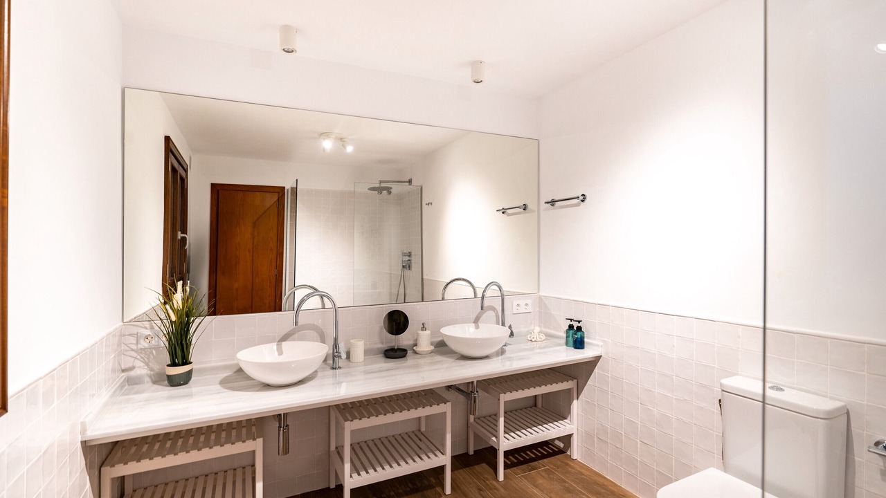 Photo of Bathroom in Atlanterra