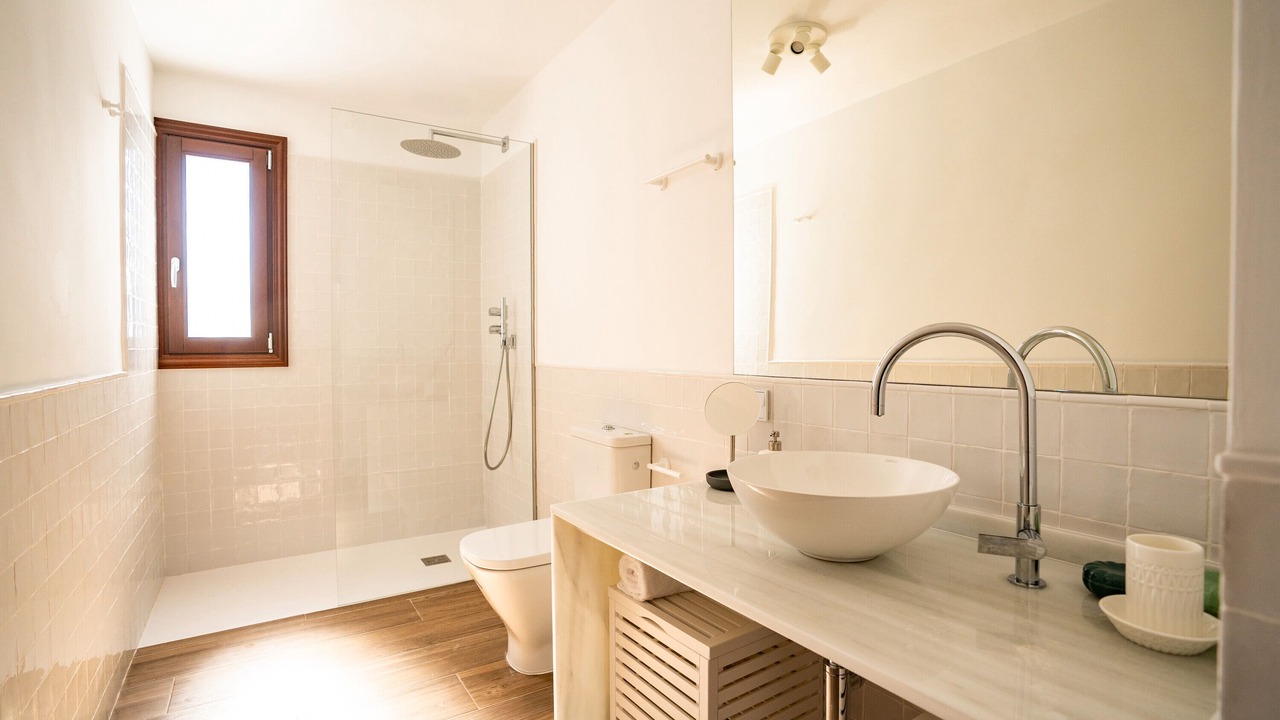 Photo of Bathroom in Atlanterra