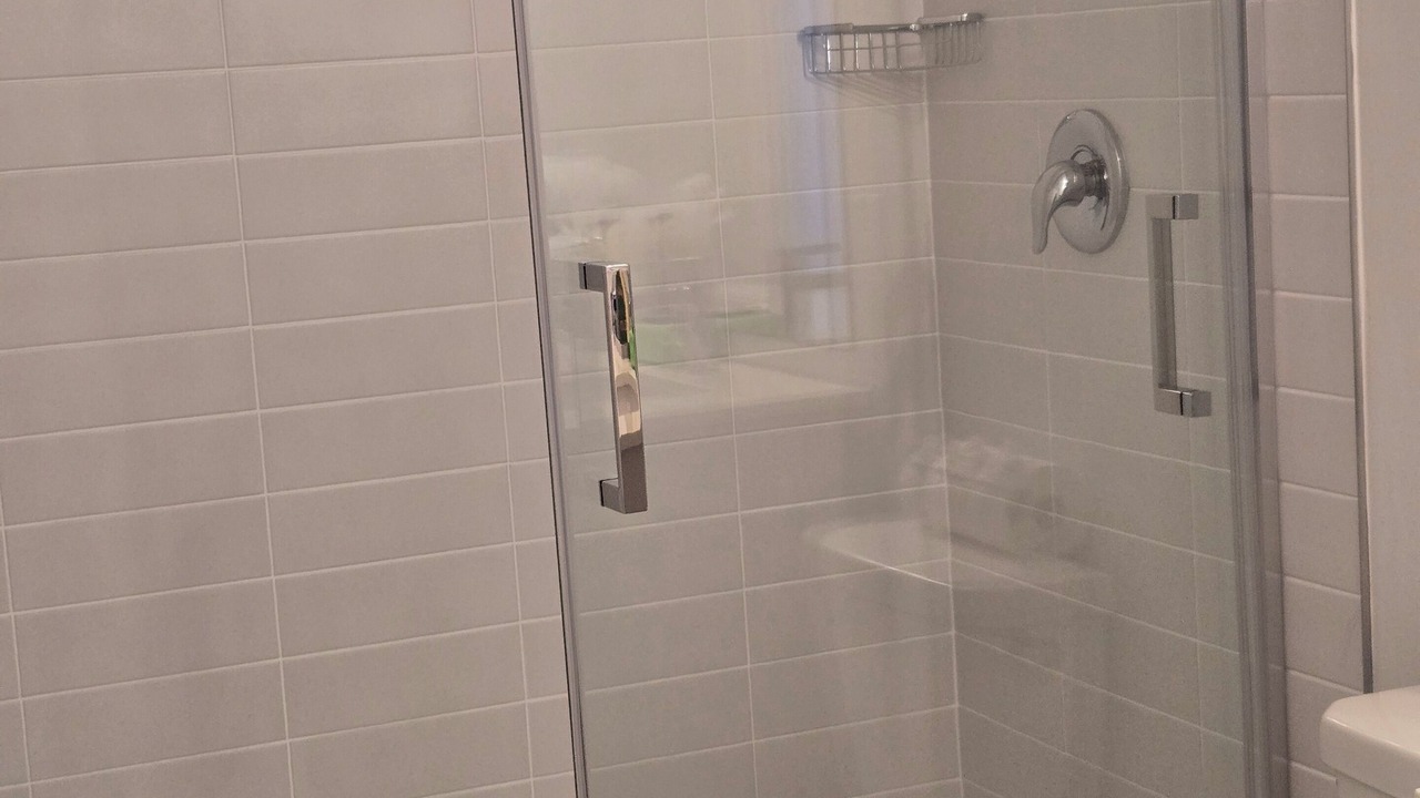 Photo of Bathroom in West Oak Trails