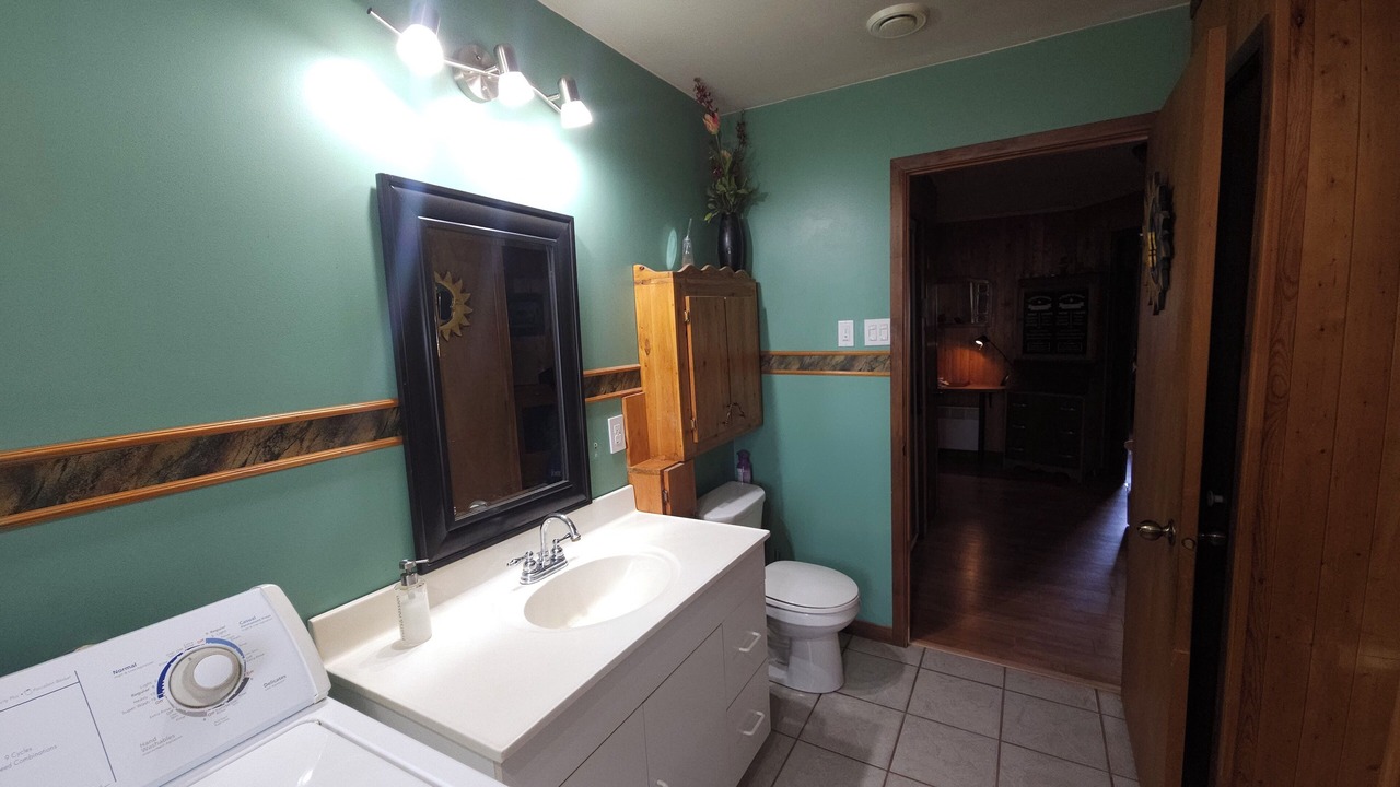 Photo of Bathroom in Chateau-Richer
