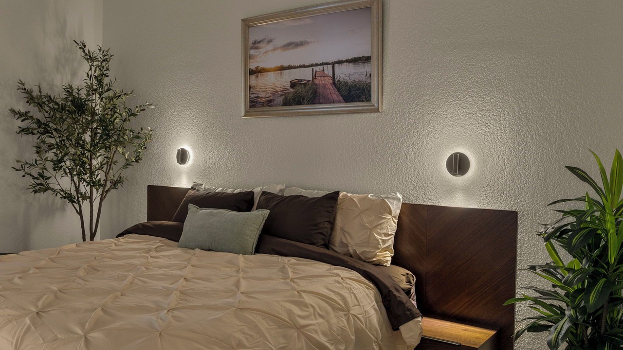 Photo of Bedroom in Groveland