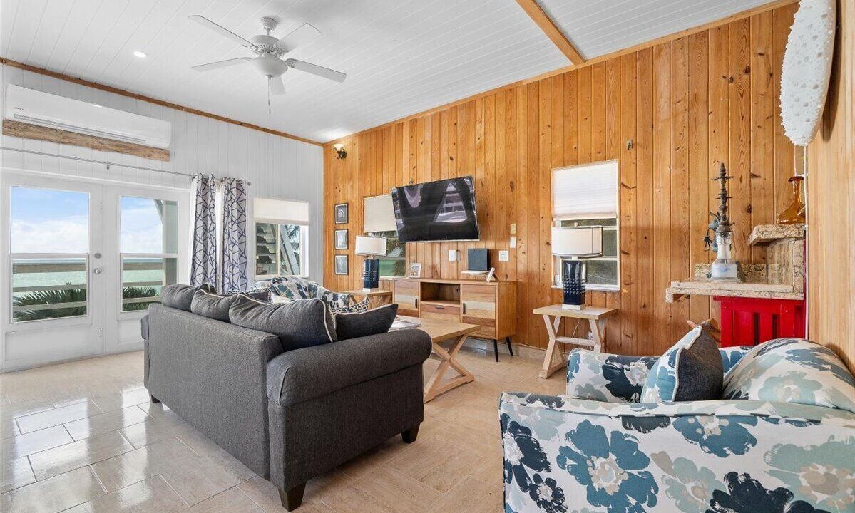 Photo of Livingroom in Bouvet Island