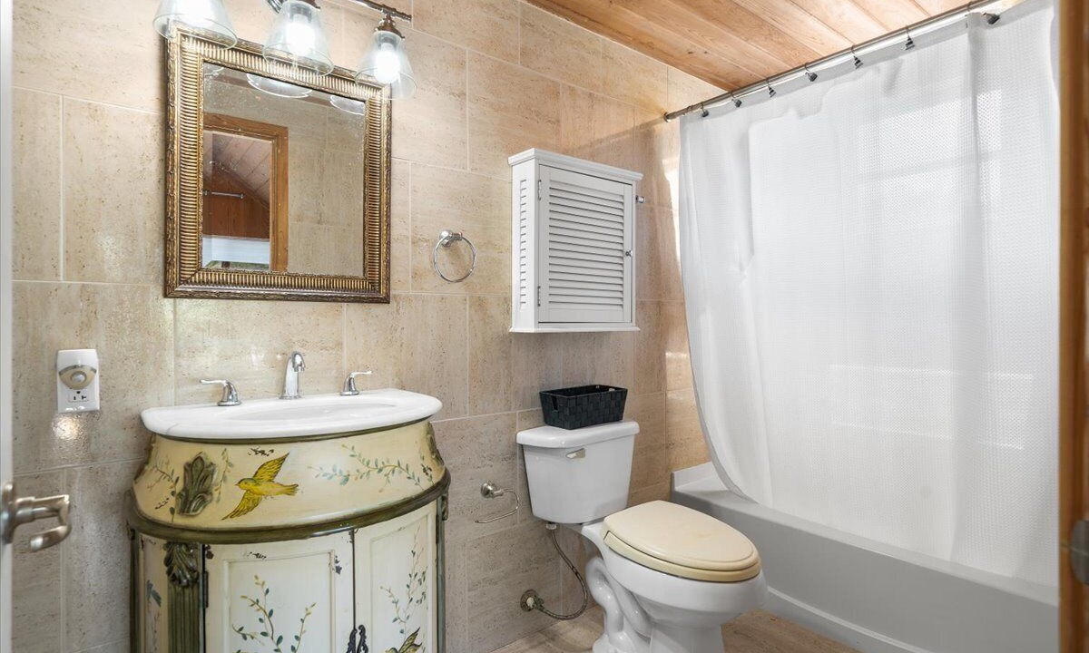 Photo of Bathroom in Bouvet Island
