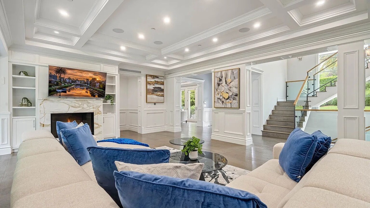 Photo of Livingroom in Brentwood