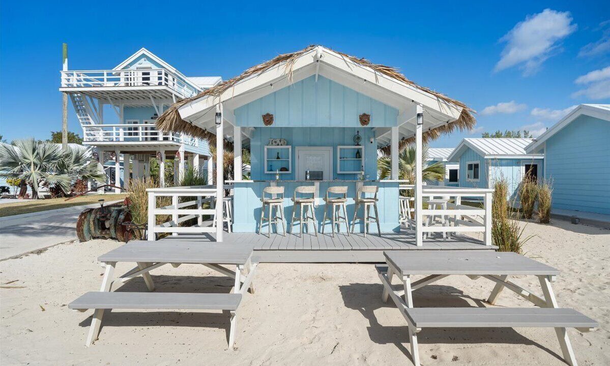 Photo of Outdoor in Bahama Palm Shores