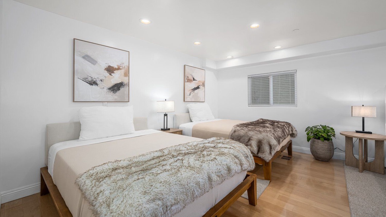 Photo of Bedroom in Peninsula