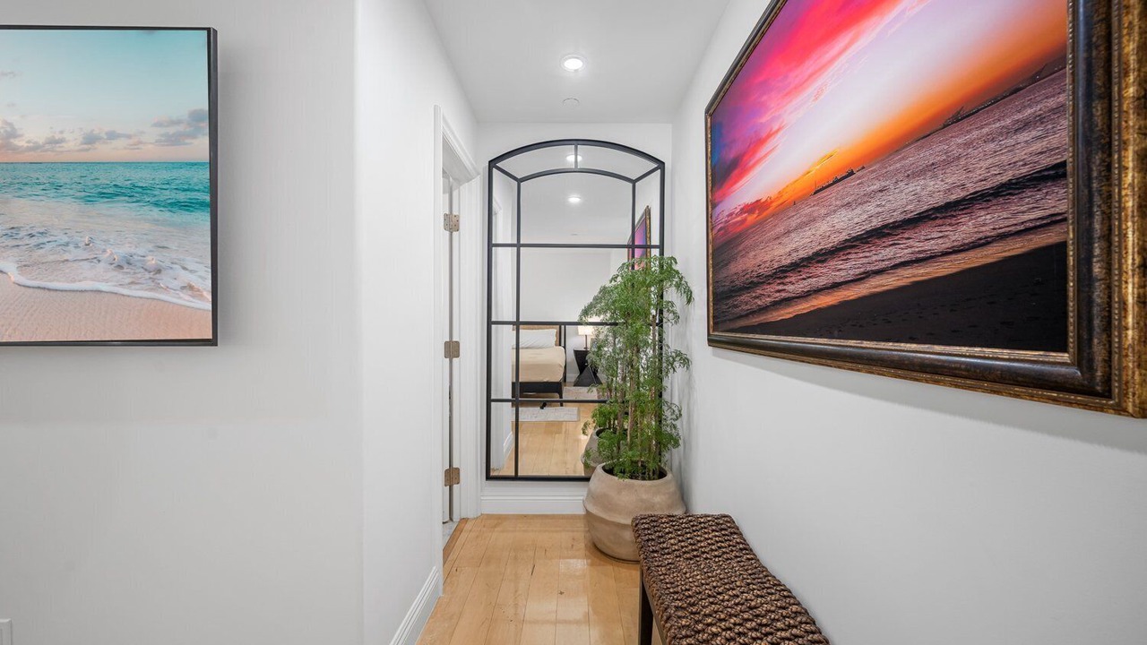 Photo of Bedroom in Peninsula