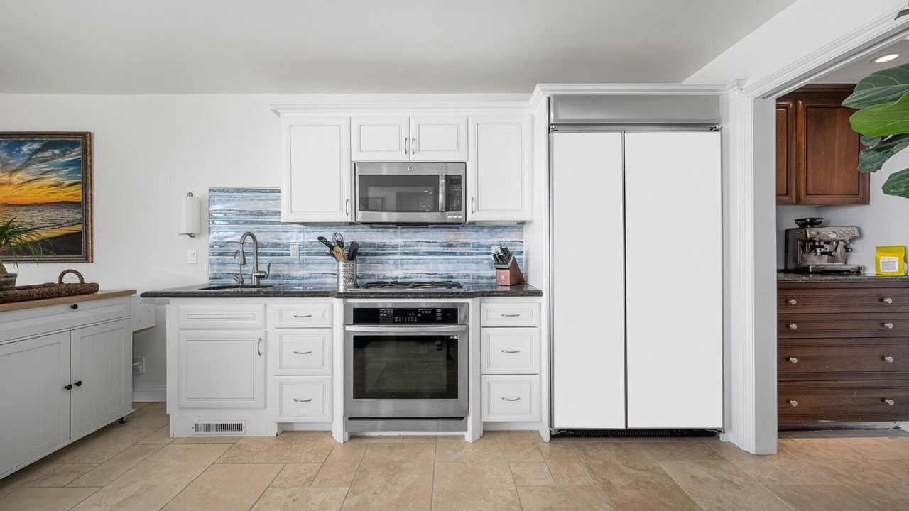 Photo of Kitchen in Peninsula