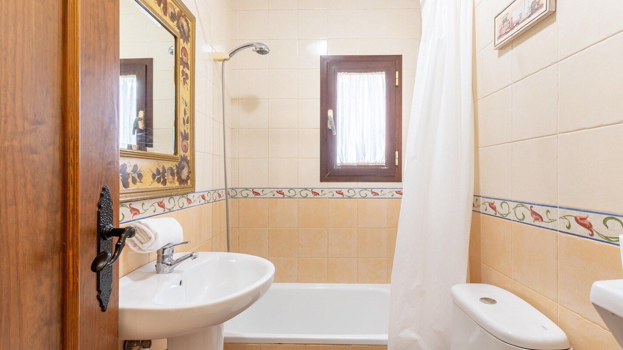 Photo of Bathroom in Rivero de Posadas