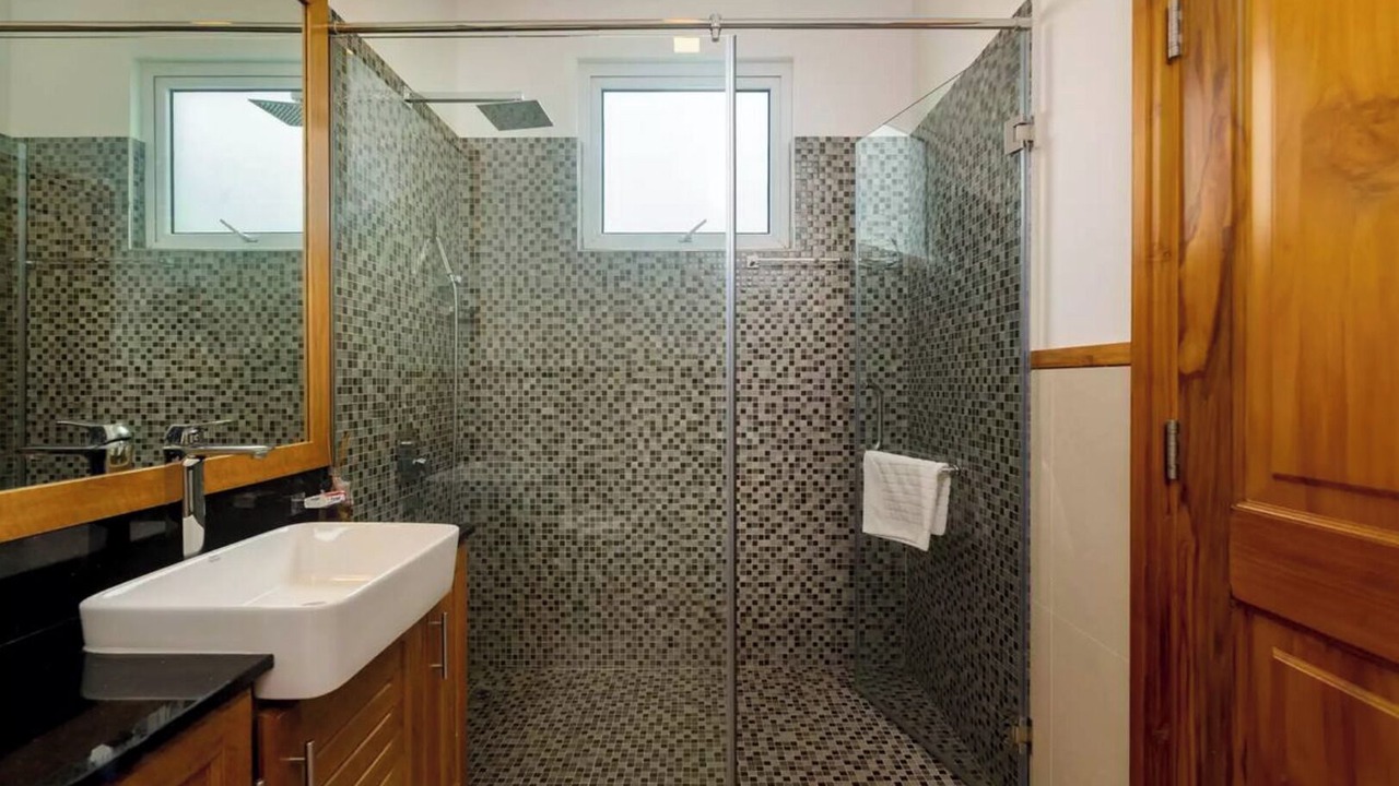 Photo of Bathroom in Zig Zag Ward