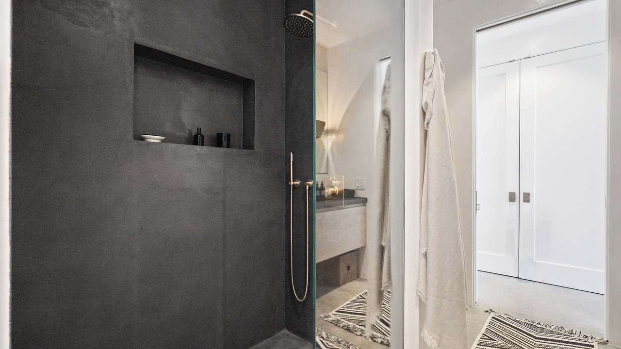 Photo of Bathroom in Western Malibu