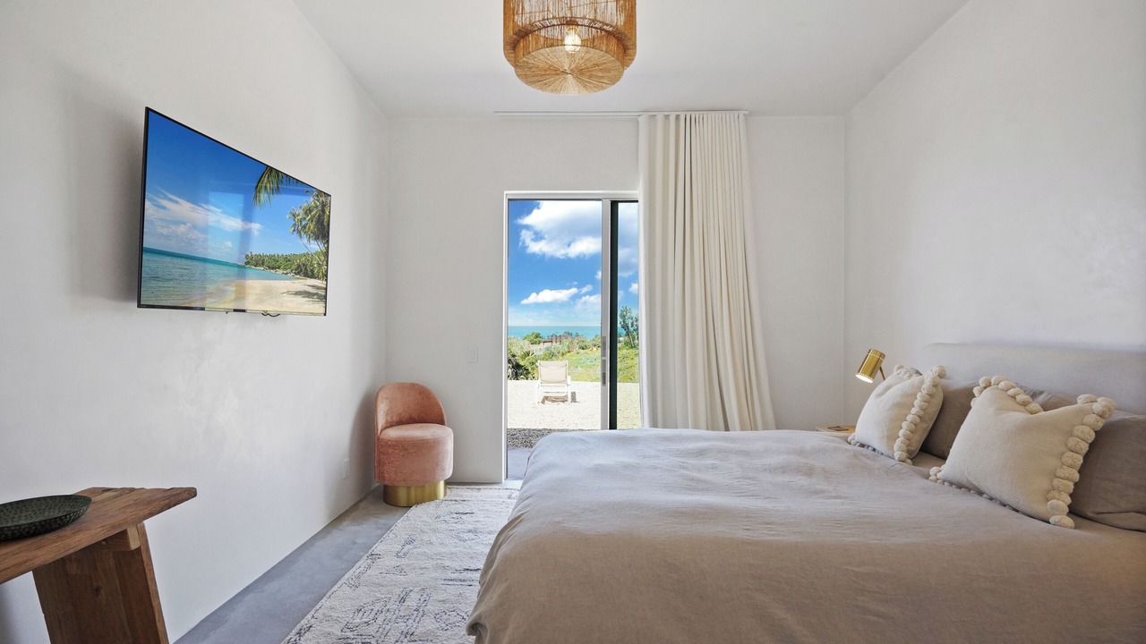 Photo of Bedroom in Western Malibu