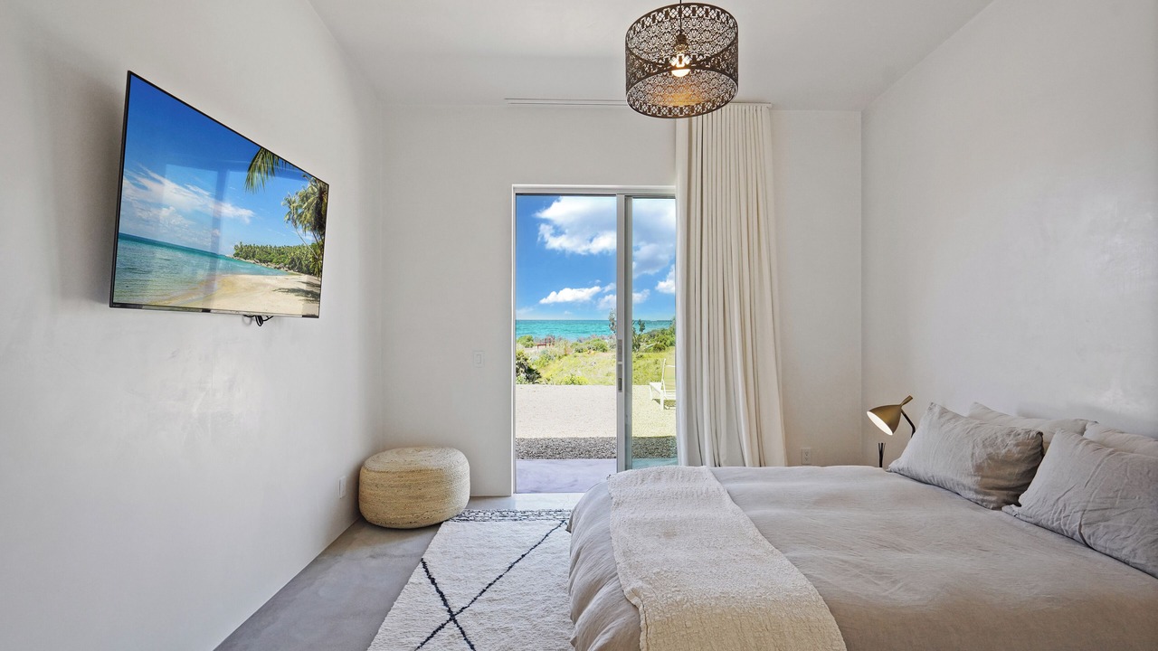 Photo of Bedroom in Western Malibu