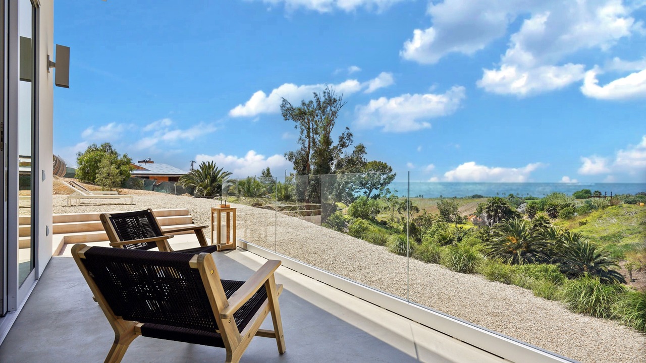 Photo of Patio Balcony in Western Malibu