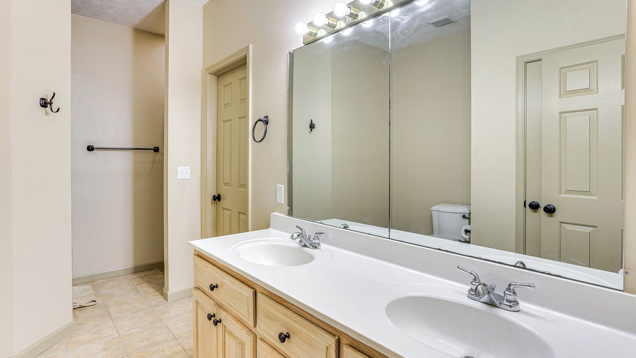 Photo of Bathroom in Iuka