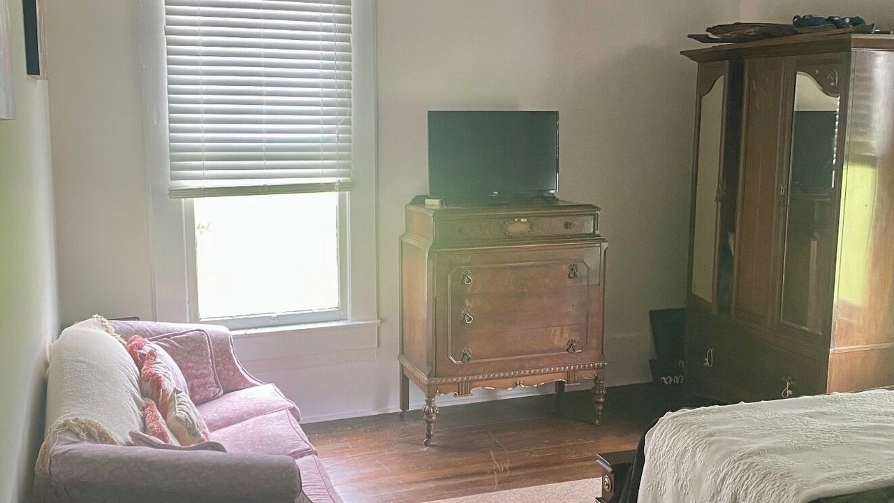 Photo of Bedroom in Sturgis