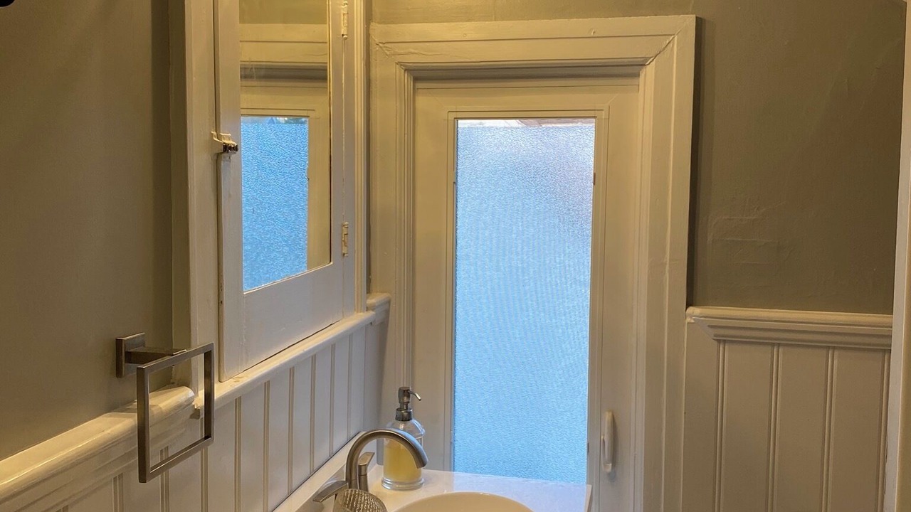 Photo of Bathroom in Margate City