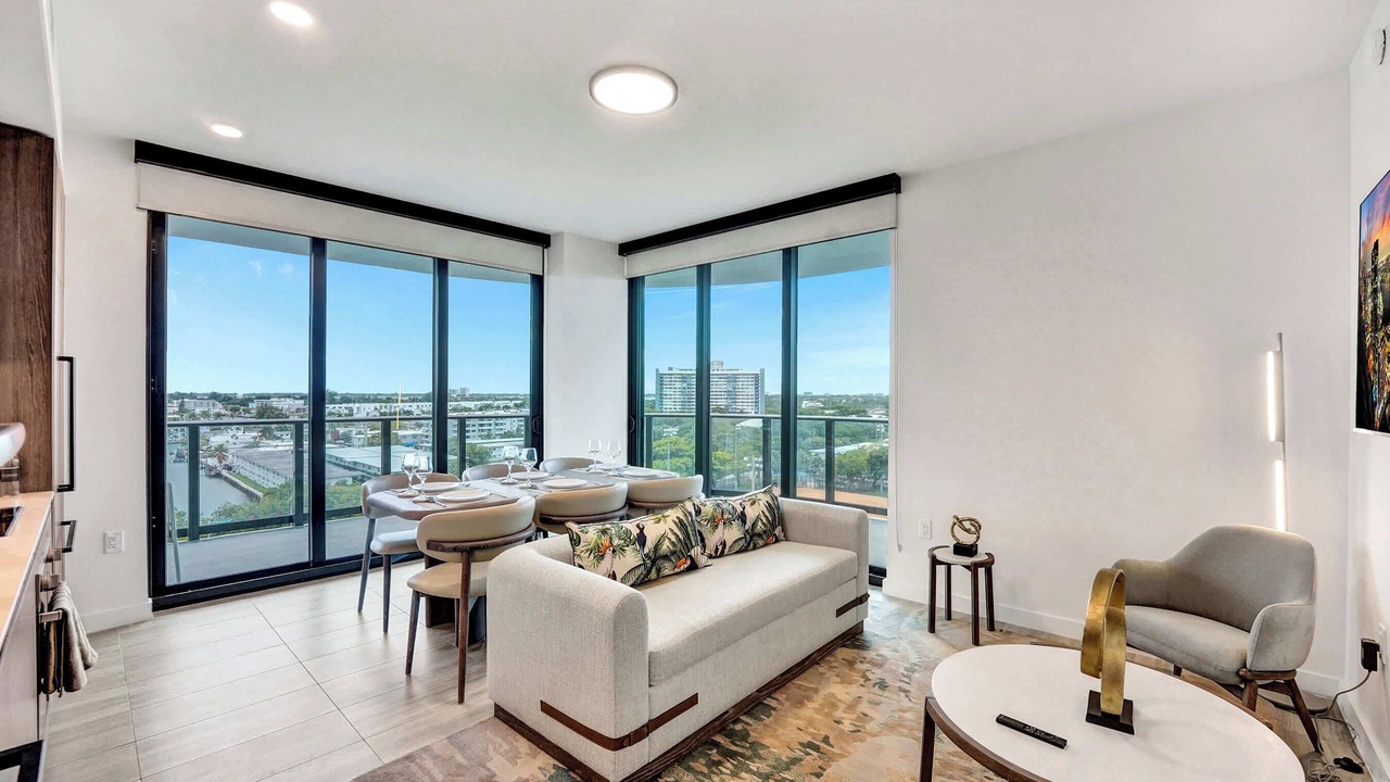 Photo of Livingroom in North Beach
