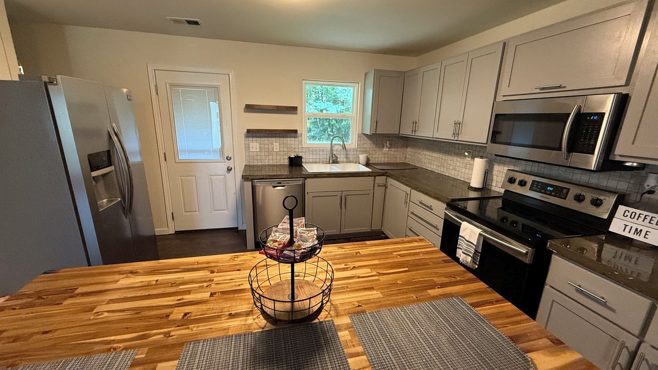 Photo of Kitchen in Bessemer