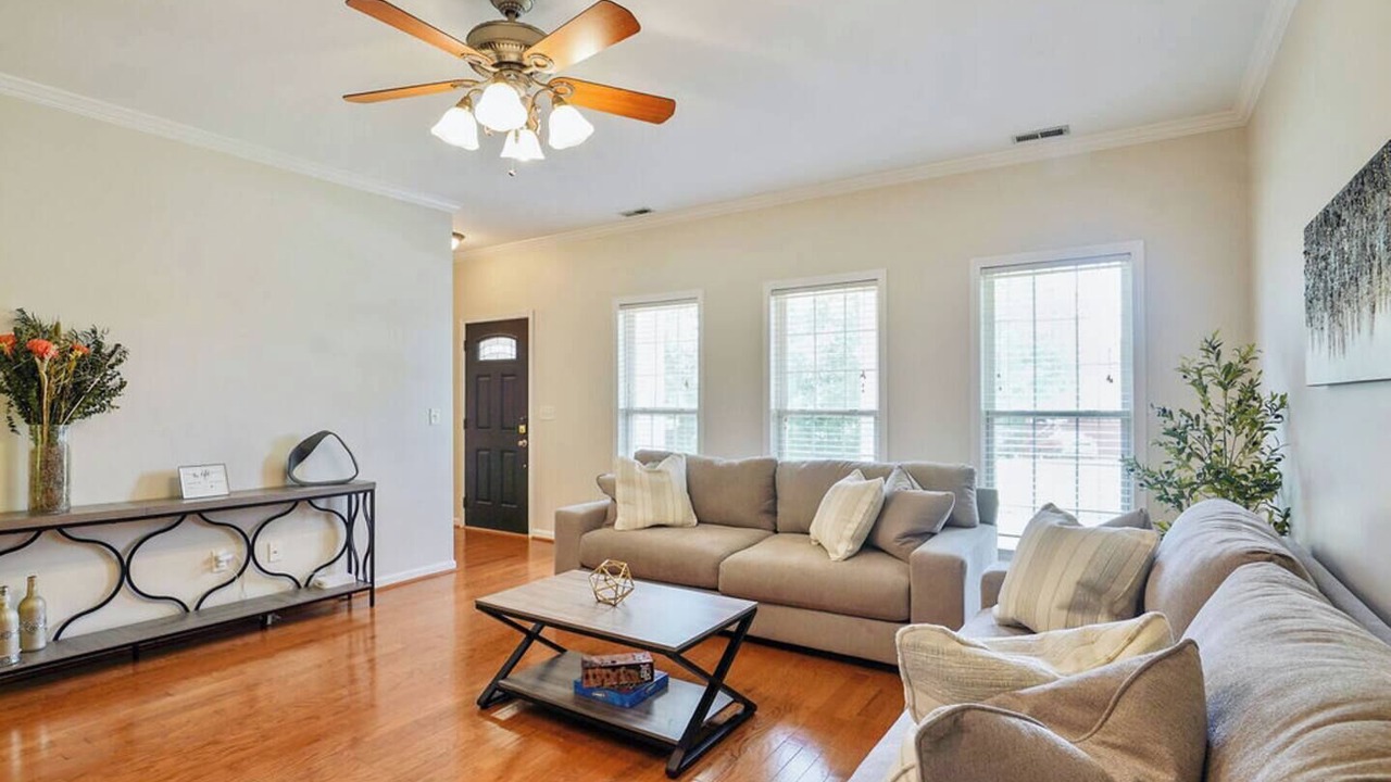 Photo of Livingroom in Alabaster