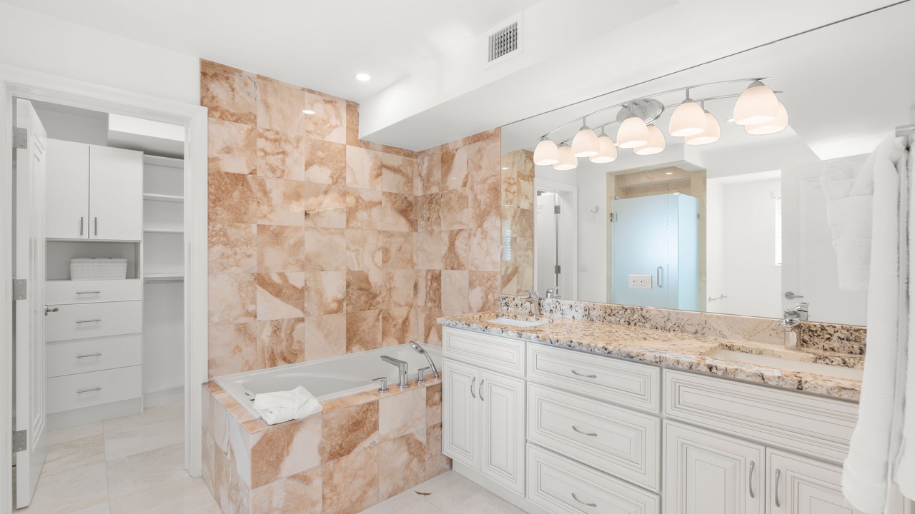Photo of Bathroom in Birch Park Finger Streets