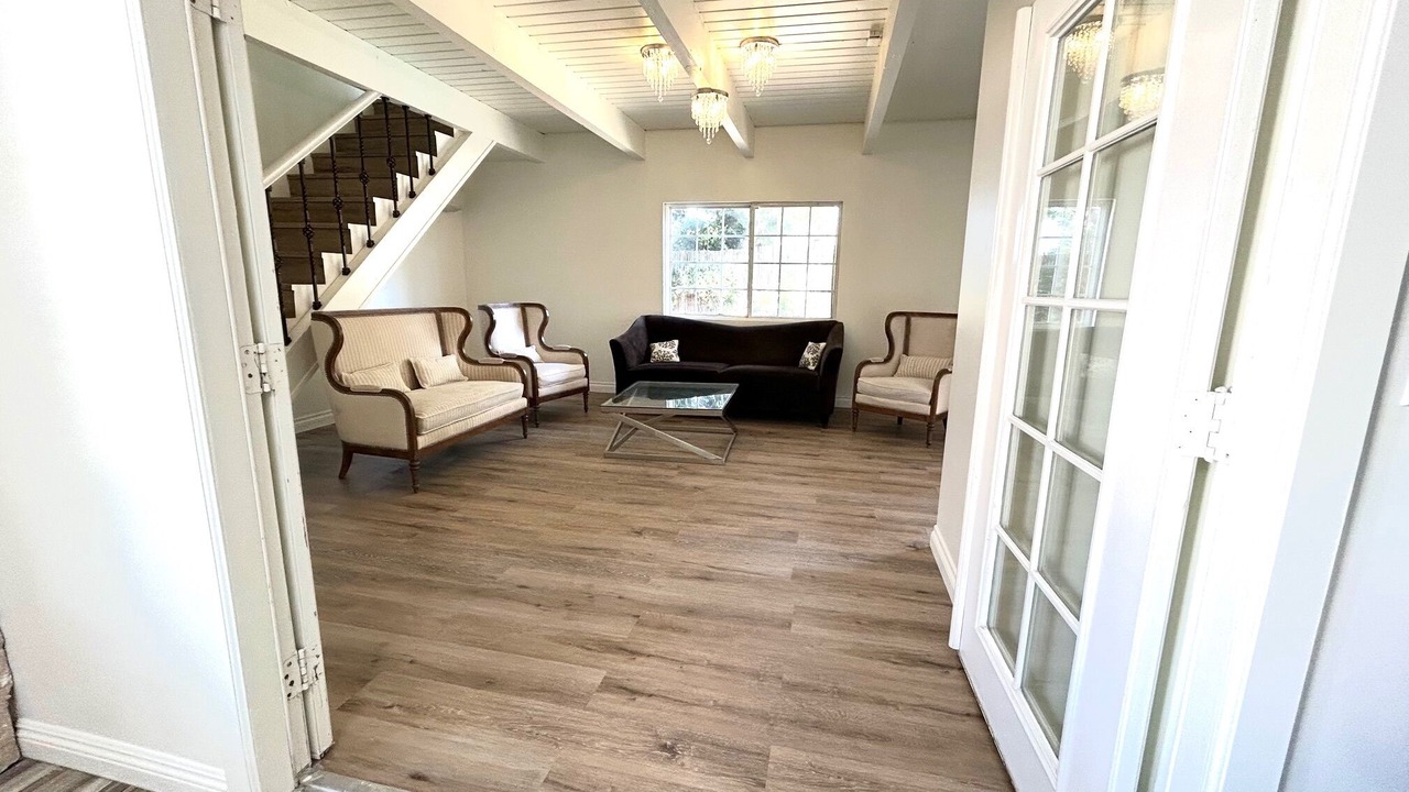 Photo of Livingroom in Lake Forest