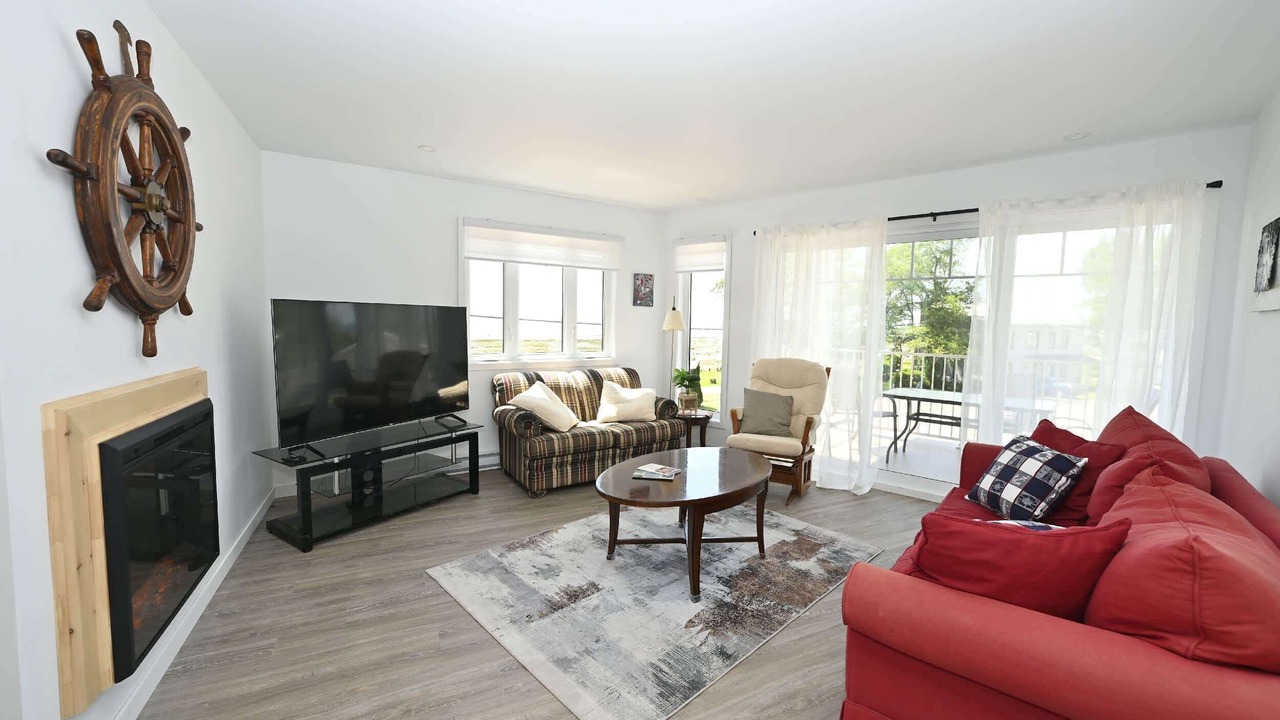 Photo of Livingroom in Isle aux Coudres