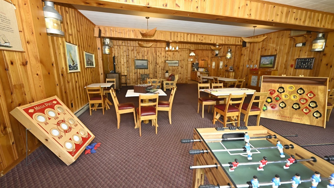Photo of Bedroom in Isle aux Coudres