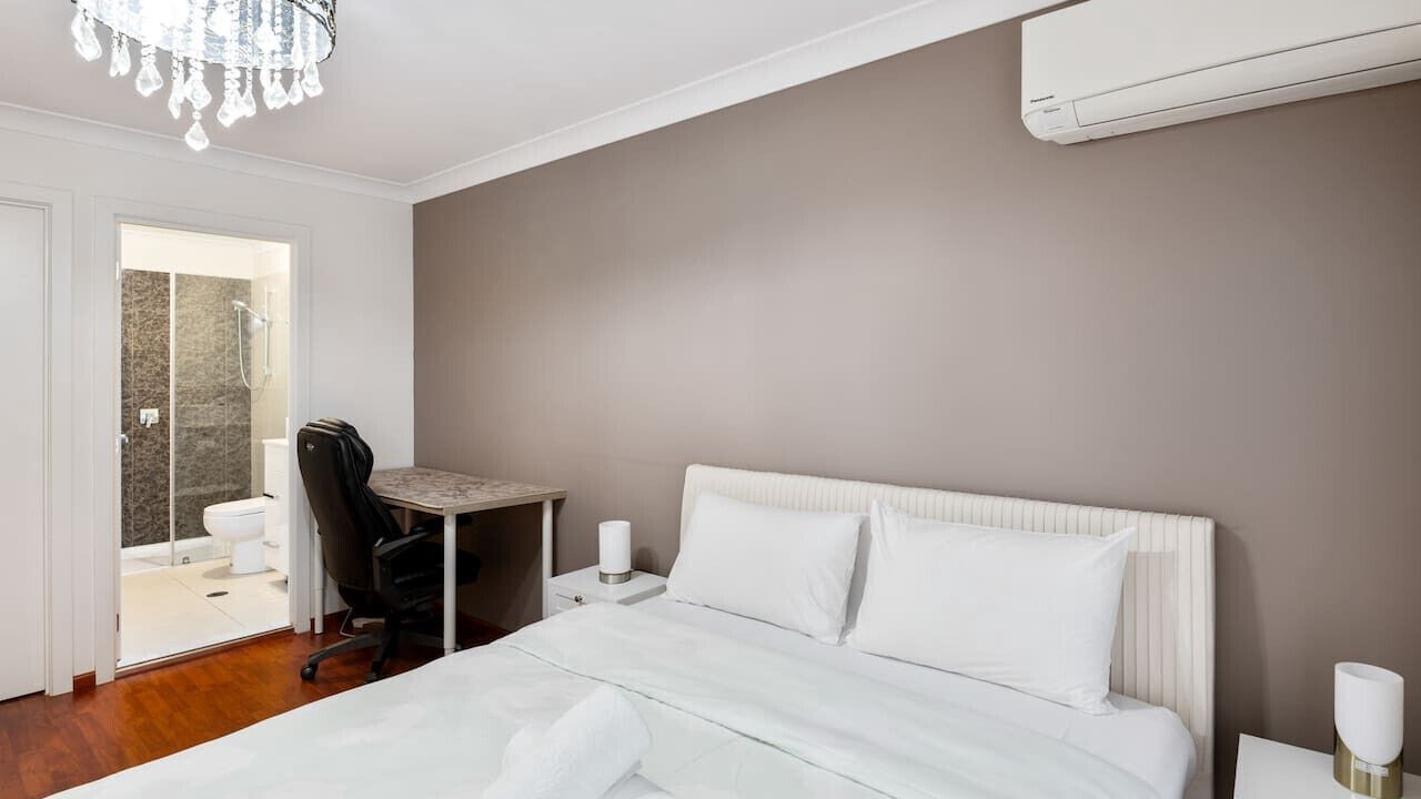 Photo of Bedroom in Calamvale