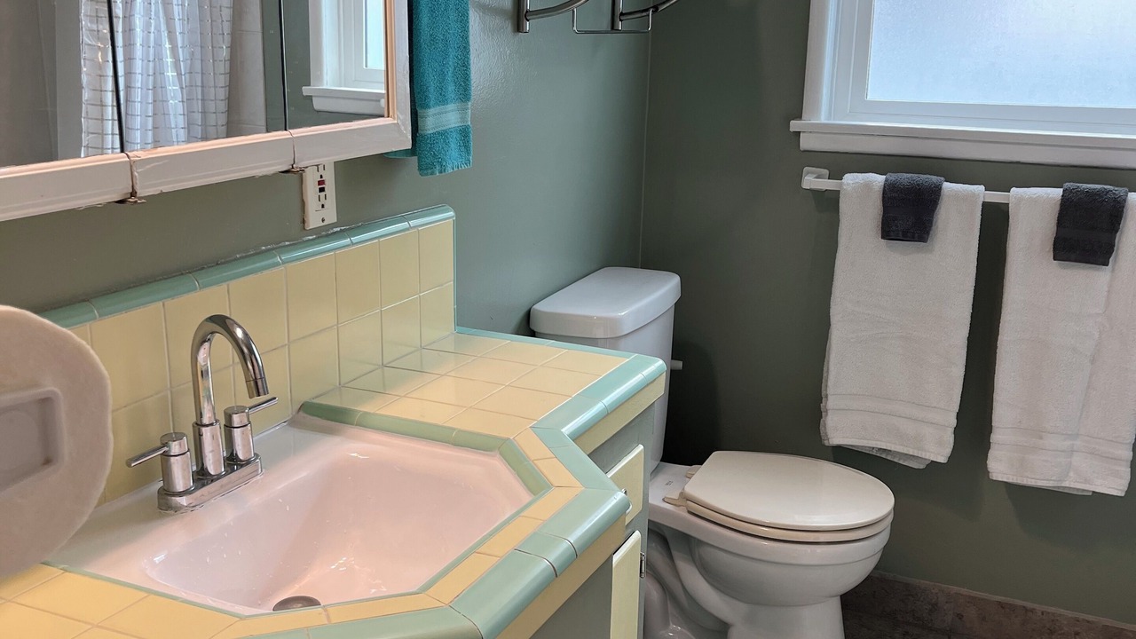 Photo of Bathroom in Compton