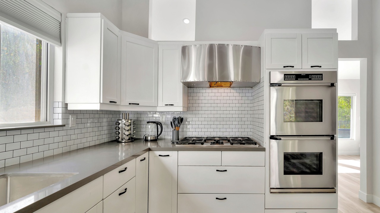 Photo of Kitchen in Woodland Hills