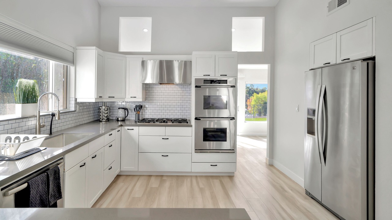 Photo of Kitchen in Woodland Hills